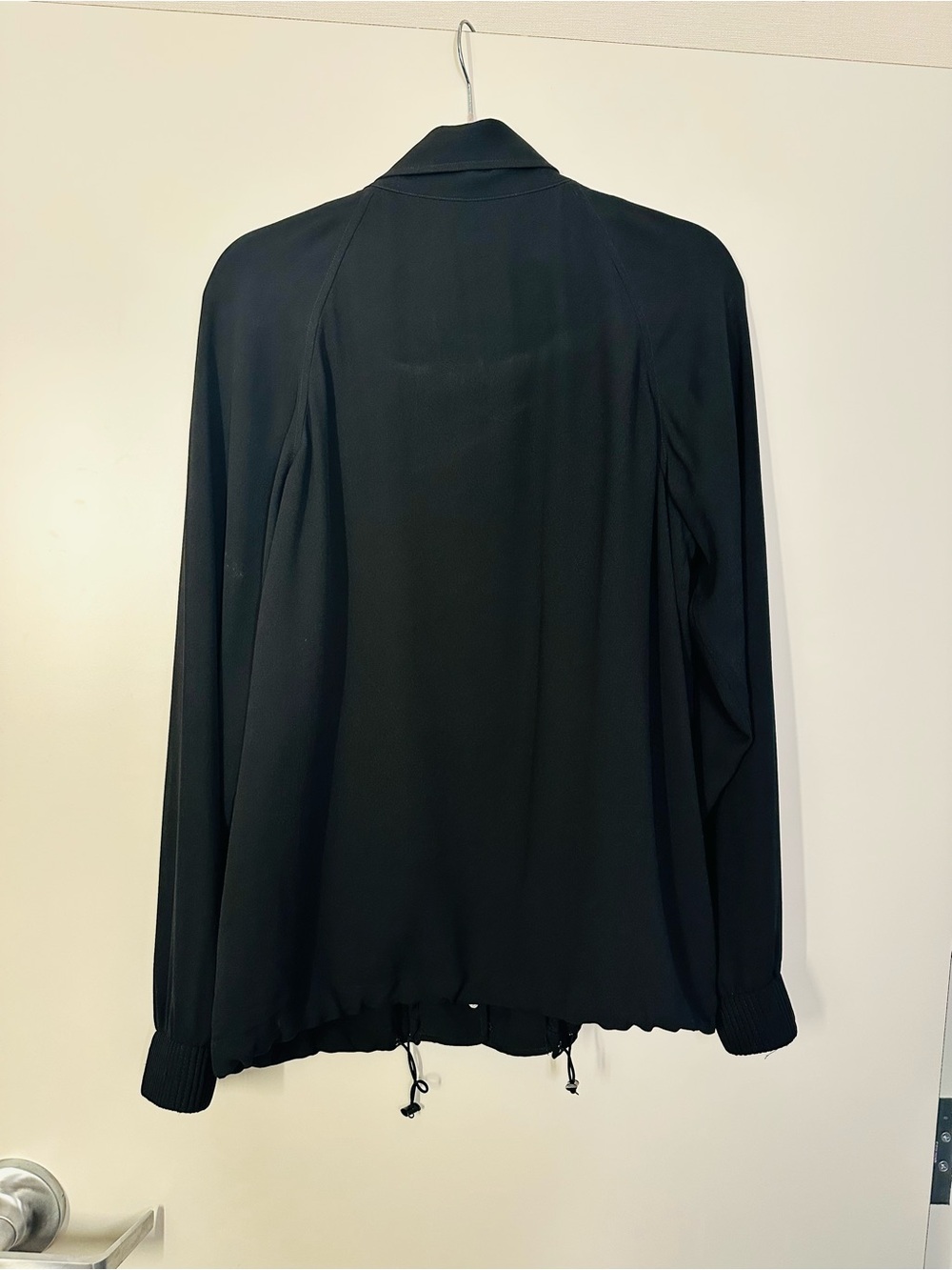 Aritzia Babaton Silk Black Jacket with Zip & Snap Front L - Picture 7 of 11